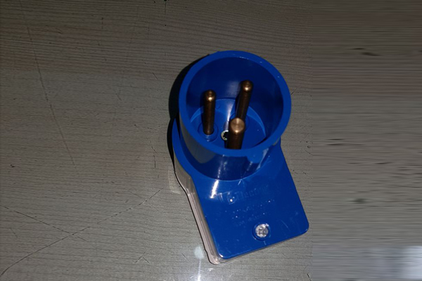 PLASTIC POLYMERINJECTION